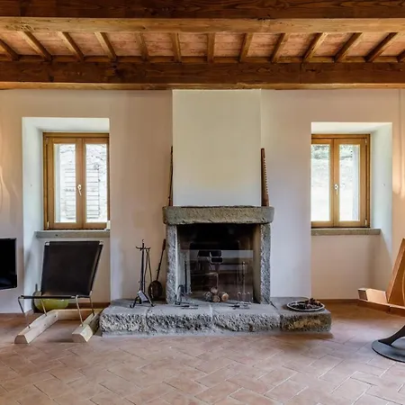 Casale Roccone * Piancastagnaio